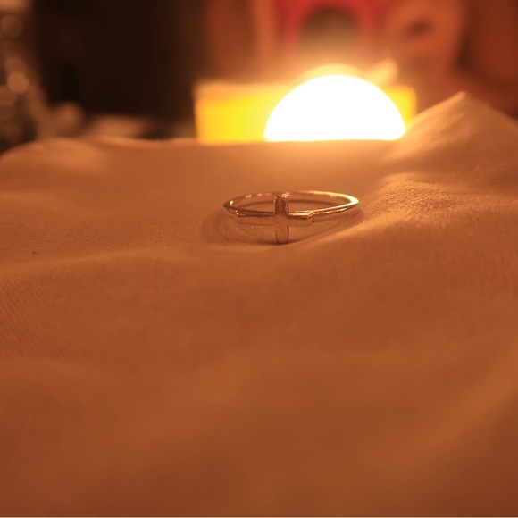 James Avery Horizon Cross Ring - Picture 2 of 4